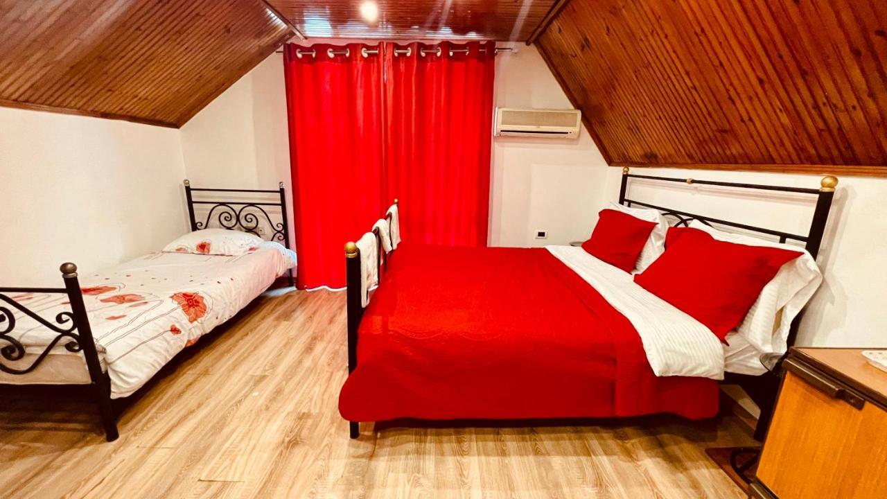 Hotel Drinos Тирана Екстер'єр фото